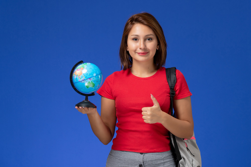 women telling about excellence of abroad education consulting